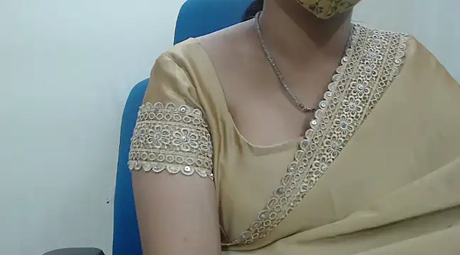 Snapshot of Lovely_Siri_23 chatting on March 9, 2025, 10:41 am Lovely Siri 23 online show from March 9, 2025, 10:41 am