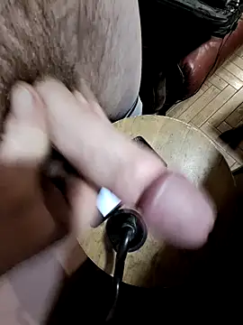 Snapwank online show from February 23, 2025, 1:46 am