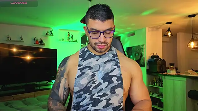 Michael Diamond online show from October 29, 2025, 2:43 am