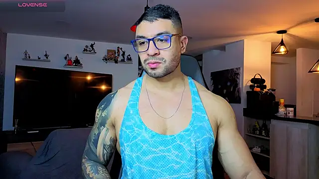 Snapshot of Michael_Diamond chatting on February 20, 2026, 1:02 am Michael Diamond online show from February 20, 2026, 1:02 am