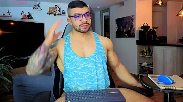 Snapshot of Michael_Diamond chatting on December 22, 2025, 2:44 am Michael Diamond online show from December 22, 2025, 2:44 am