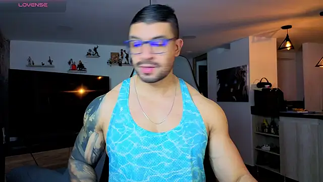 Snapshot of Michael_Diamond chatting on February 3, 2026, 2:53 am Michael Diamond online show from February 3, 2026, 2:53 am