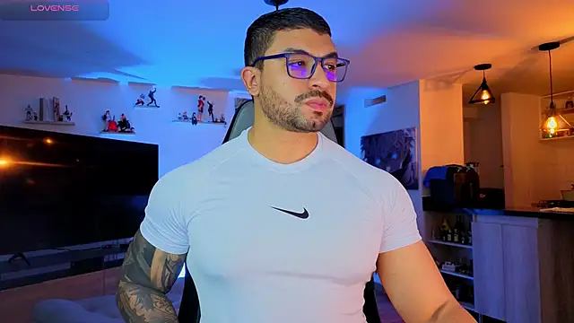 Michael Diamond online show from September 22, 2025, 12:27 am