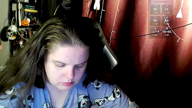 Snapshot of so_cute777 chatting on November 19, 2025, 11:32 am so cute777 online show from November 19, 2025, 11:32 am