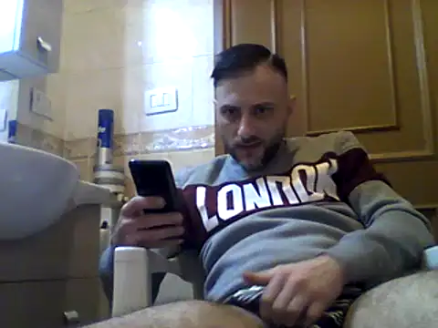 coppiasenzacensura online show from March 11, 2025, 9:59 pm