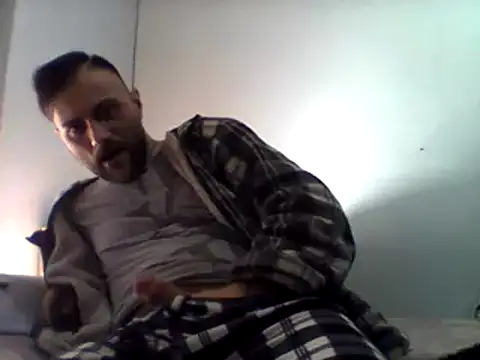 coppiasenzacensura online show from March 19, 2025, 7:29 am