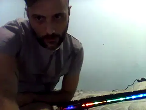 coppiasenzacensura online show from January 7, 2025, 8:42 pm