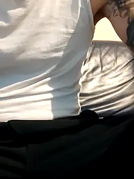 PIercingBoy38 online show from October 19, 2025, 3:26 pm