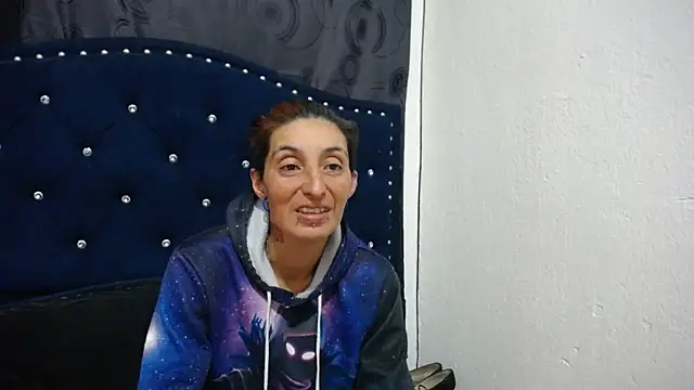 Snapshot of anyu1306 chatting on March 14, 2025, 4:21 am anyu1306 online show from March 14, 2025, 4:21 am