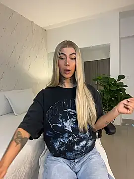 Miss sagitario online show from November 23, 2025, 12:15 pm