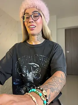 Miss sagitario online show from April 14, 2026, 11:37 am