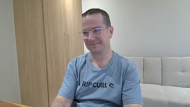 BrettJ81 online show from March 2, 2026, 3:19 pm