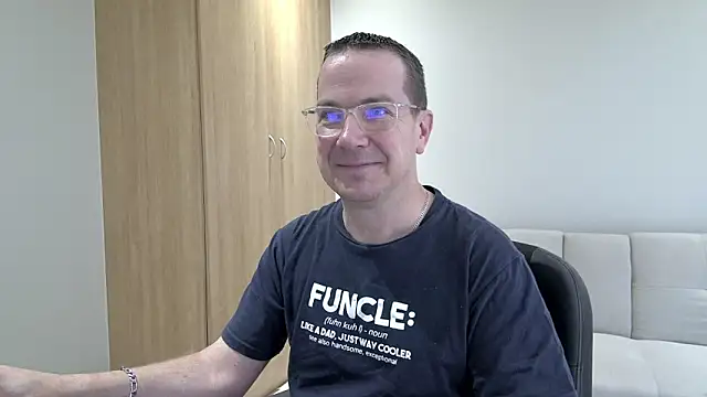 BrettJ81 online show from September 22, 2025, 2:12 pm