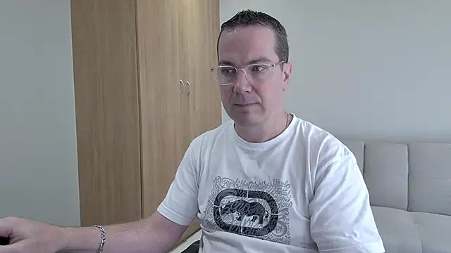 BrettJ81 online show from May 16, 2026, 11:53 am