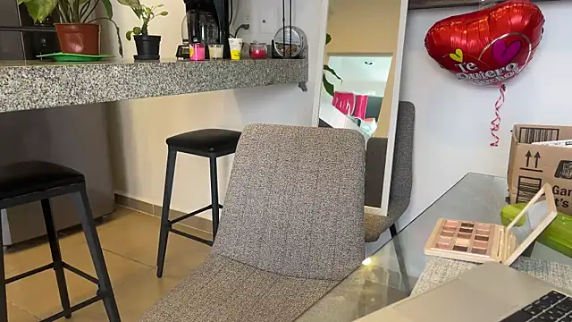 mommy nadin online show from March 2, 2025, 8:35 pm