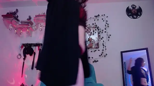 Eve Blue77 online show from October 12, 2025, 7:21 am