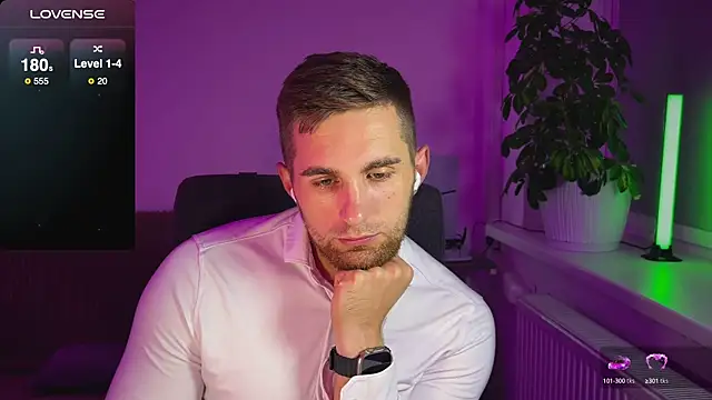 Sweeet  boy online show from October 12, 2025, 3:46 pm