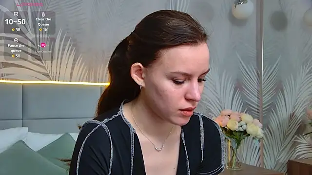 AmaliaBell online show from March 21, 2025, 1:23 pm