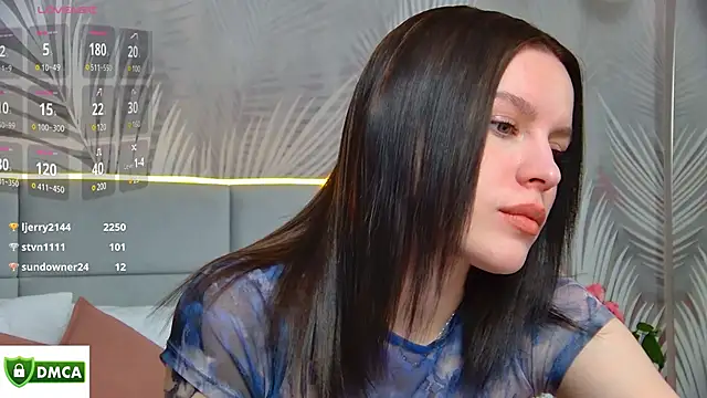 AmaliaBell online show from March 12, 2025, 4:56 pm