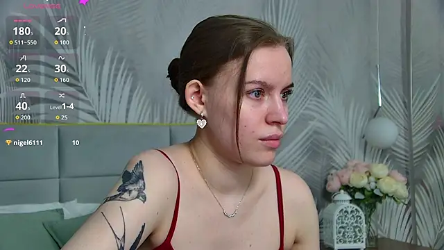 AmaliaBell online show from September 23, 2025, 1:07 pm