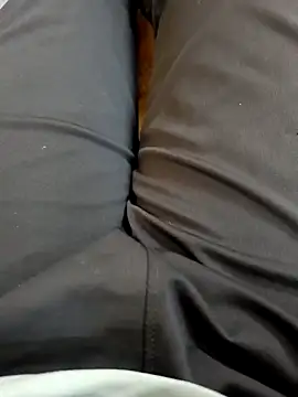 u wan me online show from October 1, 2025, 11:25 am