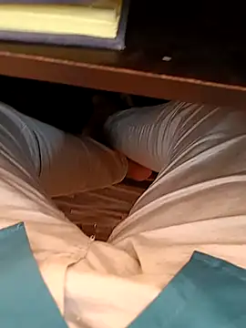 u wan me online show from November 4, 2025, 7:23 am