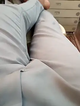 u wan me online show from March 21, 2025, 9:01 am