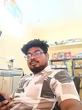 u wan me online show from October 29, 2025, 8:02 am