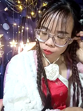   Mai-love19   online show from January 8, 2026, 2:06 am