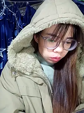 Snapshot of __Mai-love19__ chatting on November 28, 2025, 12:33 am Mai-love19 online show from November 28, 2025, 12:33 am