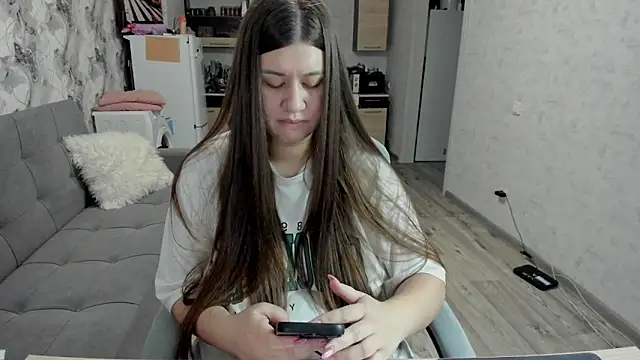 Lis Kollen online show from December 2, 2025, 12:40 pm