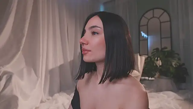 Snapshot of AmyArmstrong chatting on February 5, 2026, 10:38 pm AmyArmstrong online show from February 5, 2026, 10:38 pm