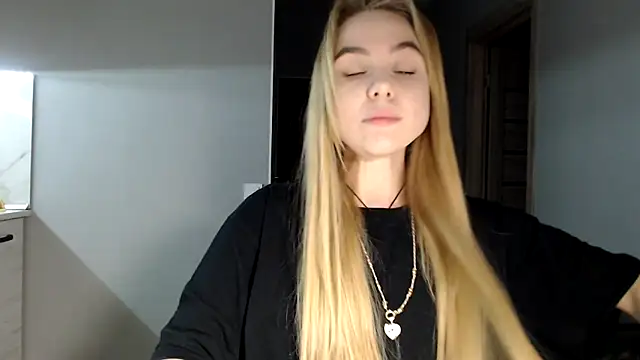 Sunbeam  online show from December 5, 2024, 11:01 pm