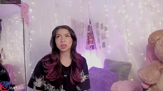 Snapshot of natalie_jaensen chatting on October 12, 2025, 6:20 pm natalie jaensen online show from October 12, 2025, 6:20 pm