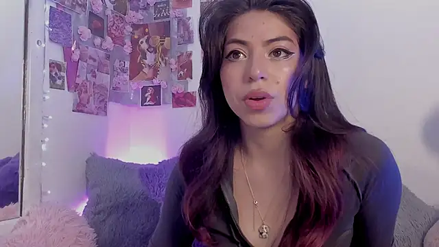 Snapshot of natalie_jaensen chatting on September 21, 2025, 7:08 pm natalie jaensen online show from September 21, 2025, 7:08 pm