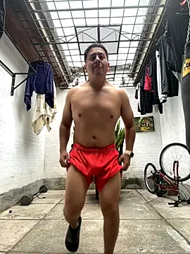 oliver price1 online show from October 9, 2025, 7:25 pm