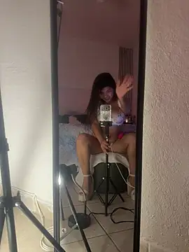 Ash satisfying orgasm online show from April 28, 2026, 4:28 am