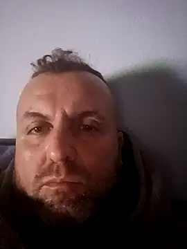 andres1925 online show from March 4, 2026, 10:17 pm