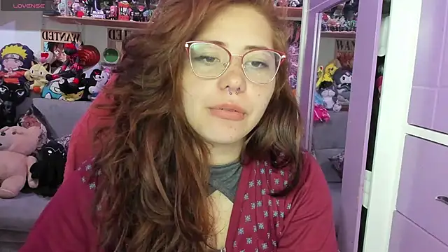 soficammy online show from March 30, 2026, 7:48 pm