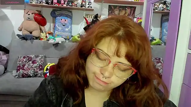 soficammy online show from March 8, 2025, 5:17 am