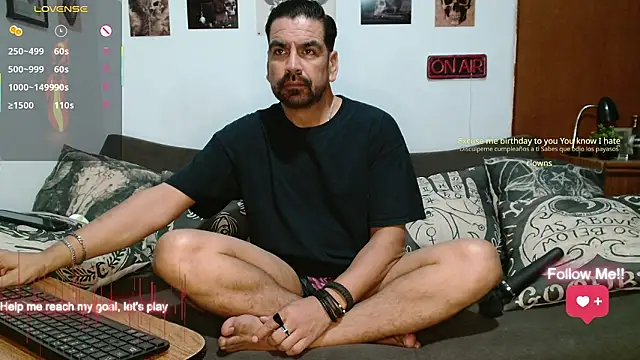 soyelcarlitos  online show from March 27, 2026, 3:37 am