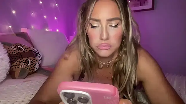 Fitnessbabe69 online show from March 1, 2025, 9:07 am