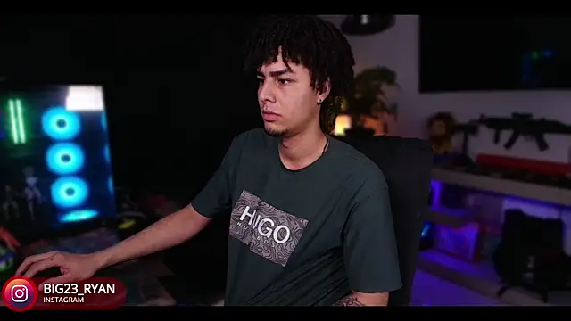 bigryann23 online show from January 25, 2025, 12:59 am